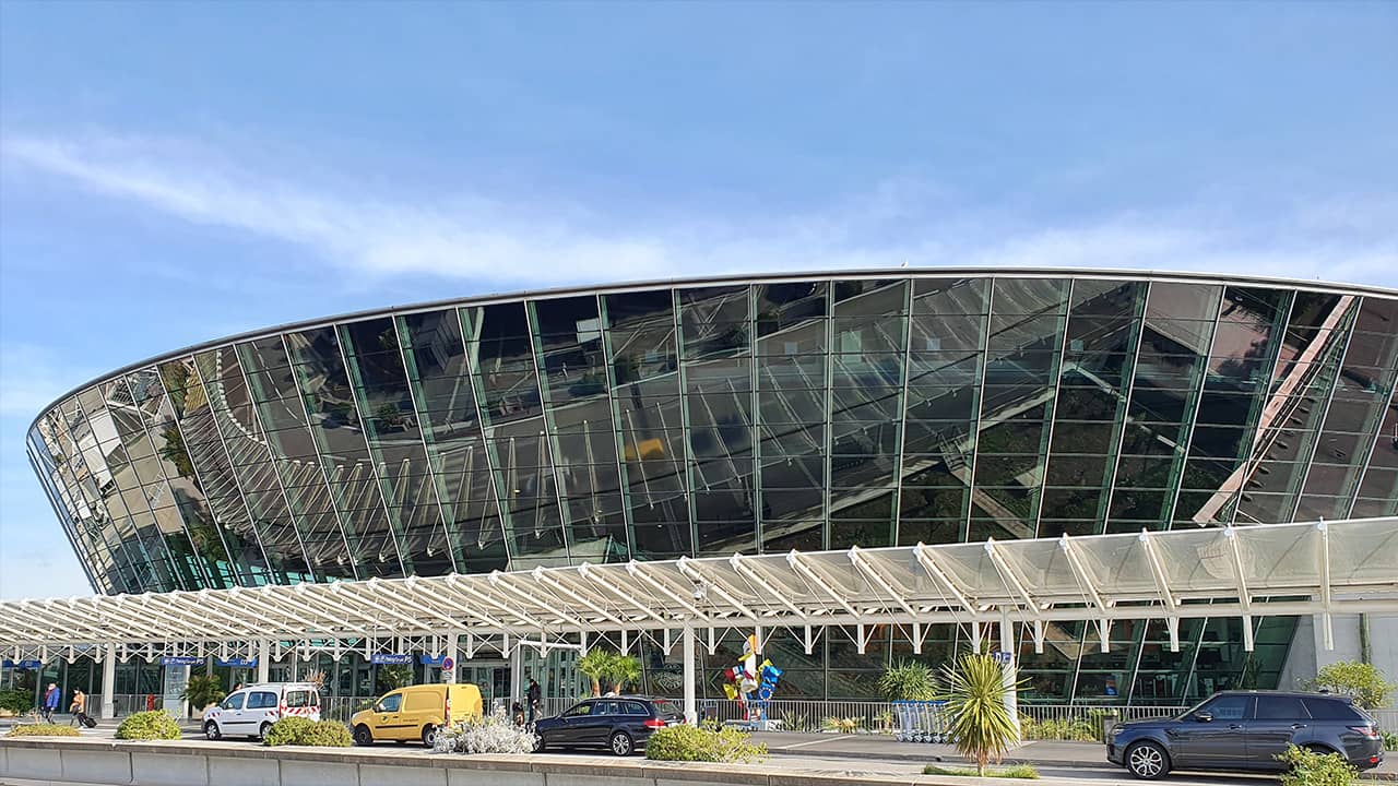 Aéroport : une belle saison d'été, mais encore en retrait d'avant Covid
