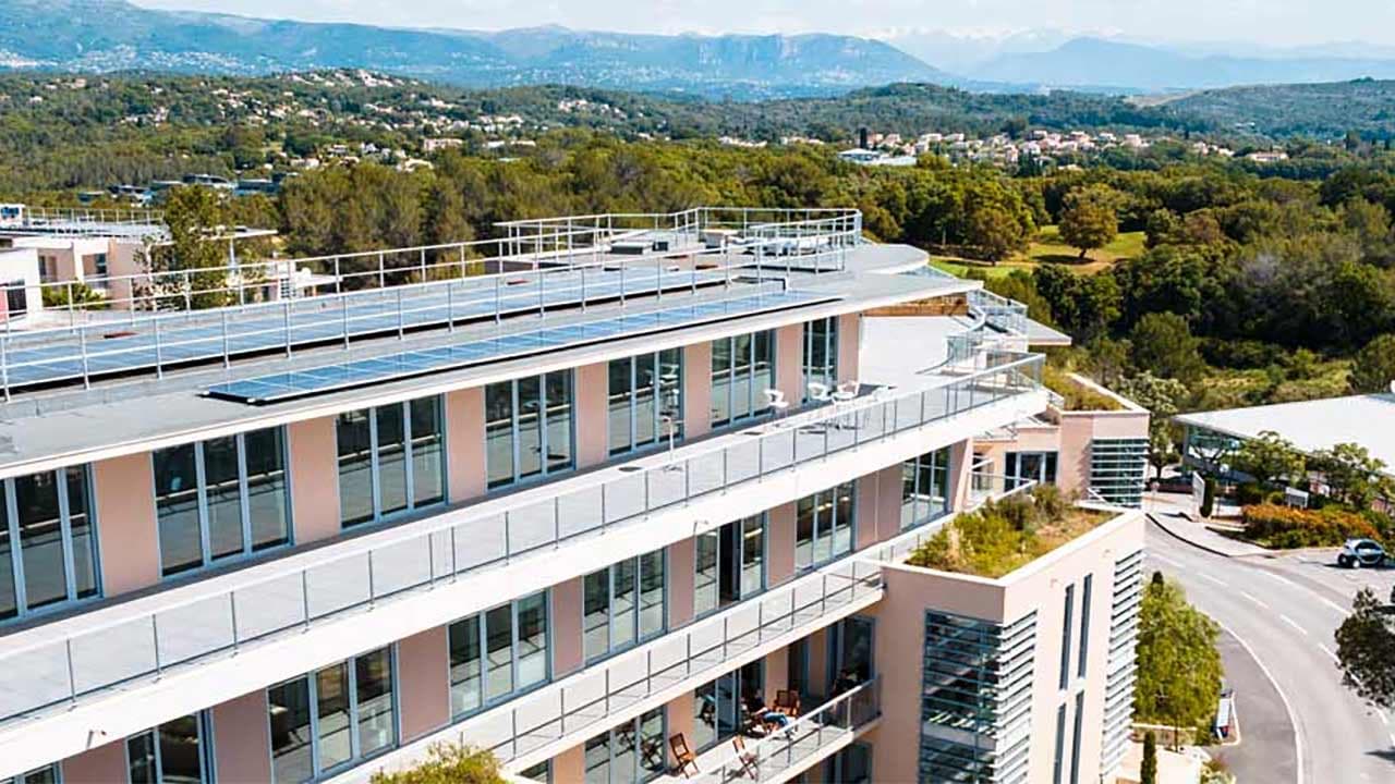 Sophia : leader européen de l’e-commerce IT, Bechtle rachète Apixit