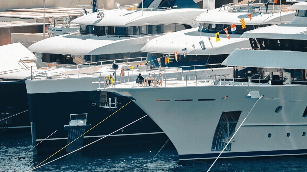 Monaco Yacht Show : la grande plaisance met du vert dans son bleu
