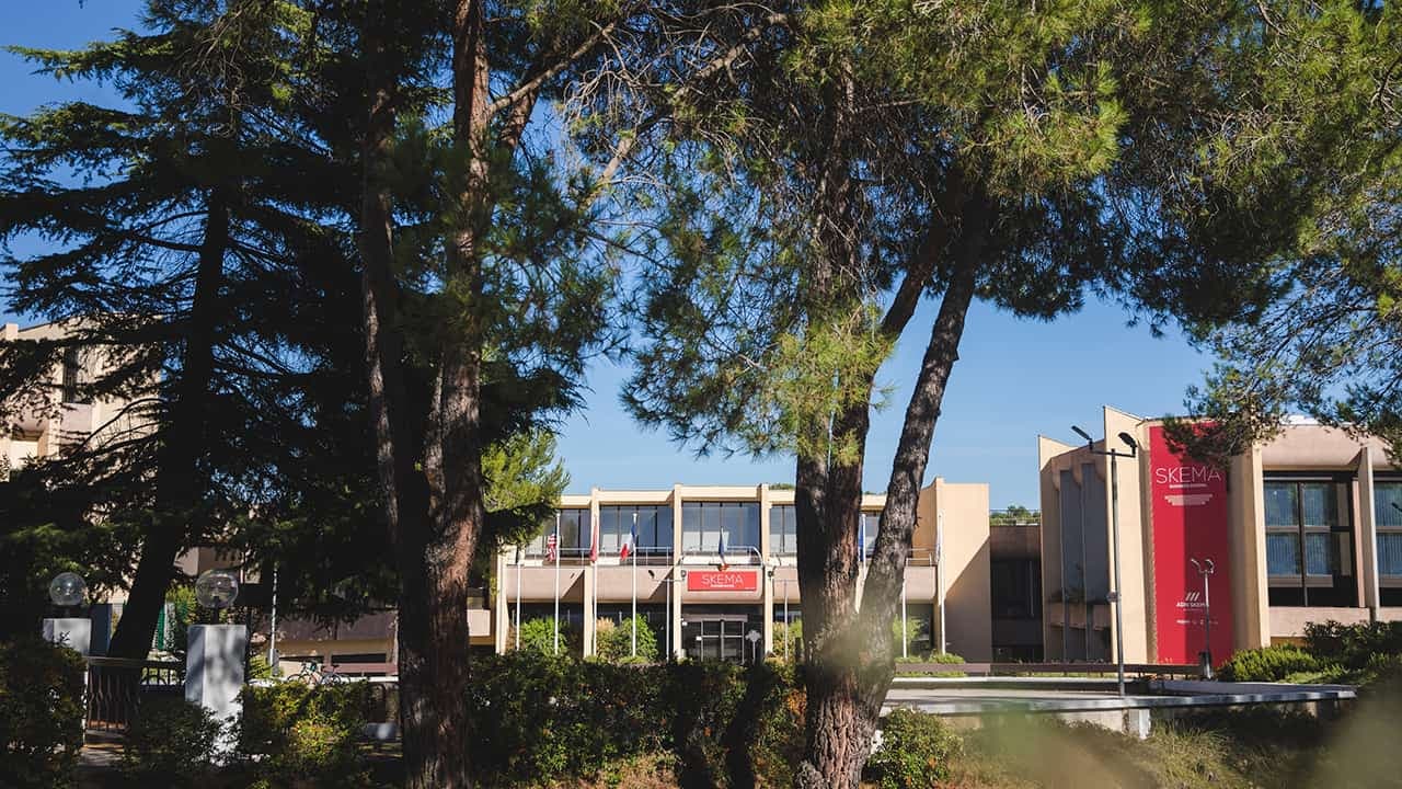 SKEMA : 5 programmes au top des classements QS 2023