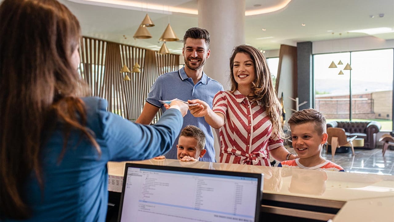 Nice : sous l’aile d’Everfield, 1Check va changer d’échelle en Europe