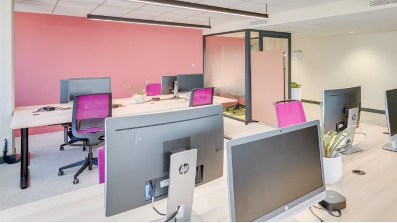 Nice : la CECAZ teste le flex office sur son siège social