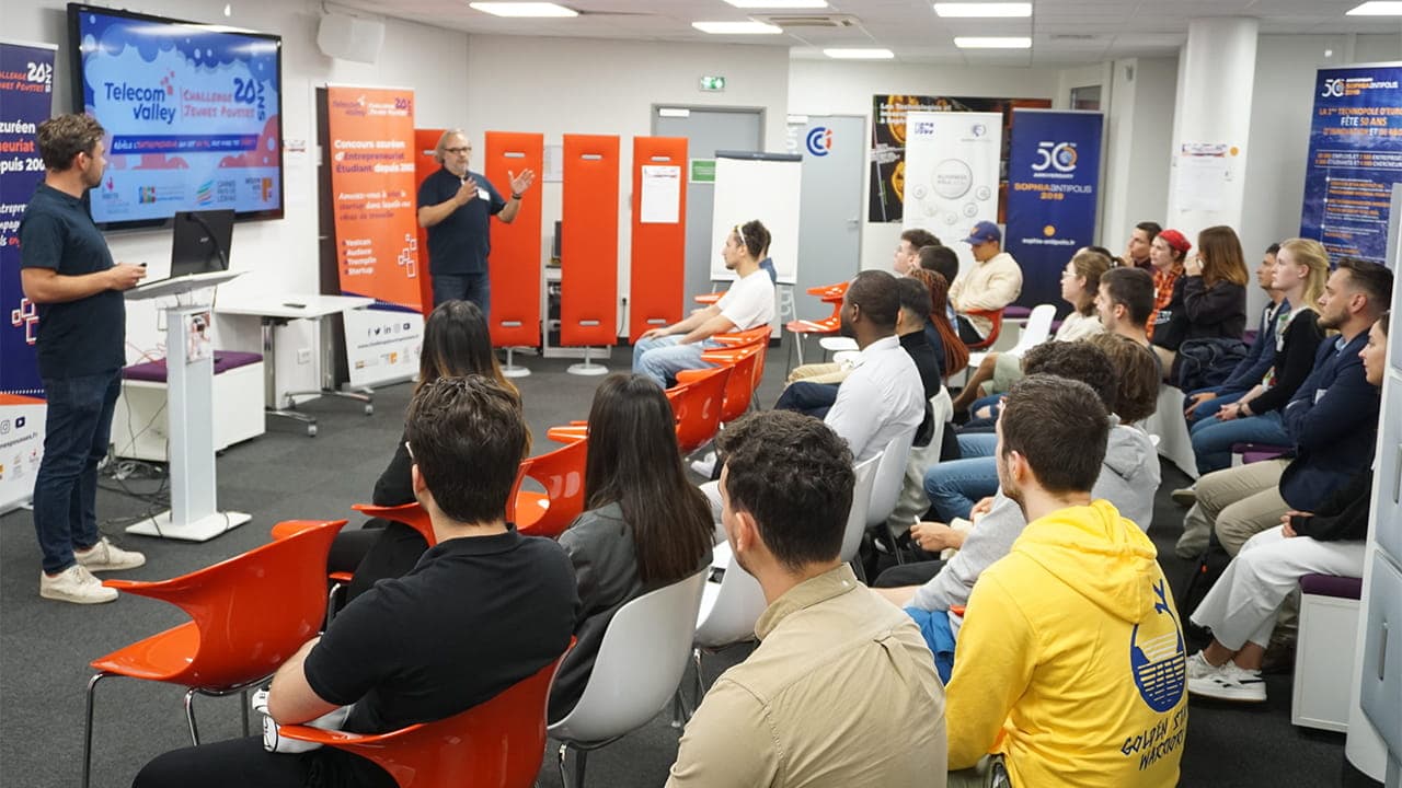 Challenge Jeunes Pousses : apps mobiles, plateformes Web et dispositifs IoT